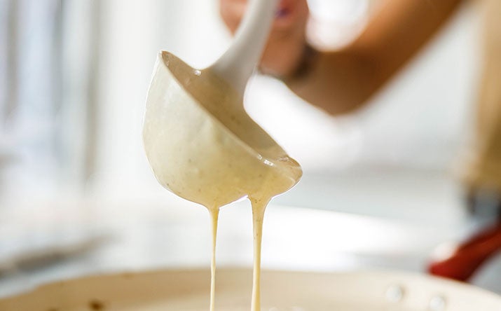 Cómo cuidar la espumadera y los cucharones | Recetas Nestlé Cómo cuidar la espumadera y los cucharones | Recetas Nestlé