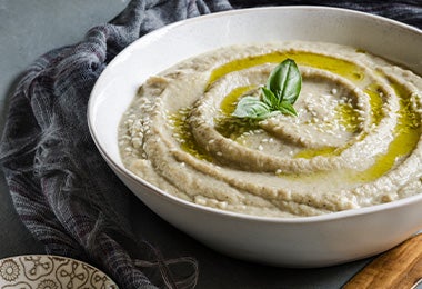  Un Baba ganush, un plato para cocinar con berenjena.   