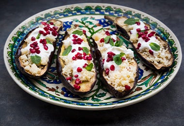  Las berenjenas rellenas son deliciosas. 