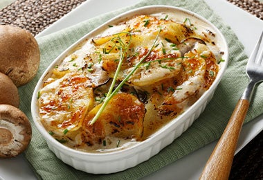 Papa al horno con cebollita de verdeo 