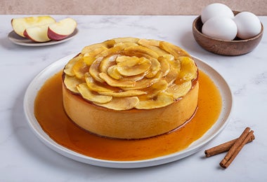 Postre con manzana y flan de caramelo Postre con manzana y flan de caramelo