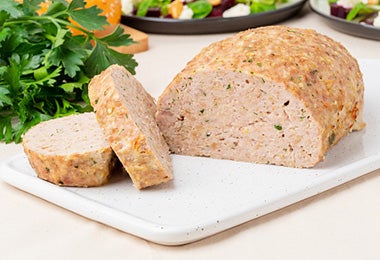 La terrina y el paté no son lo mismo. Terrina servida como acompañante.