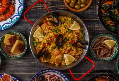 Paella, receta con mariscos Paella, receta con mariscos