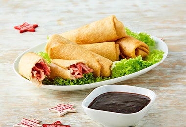 Rollitos para sumergir en salsa teriyaki  