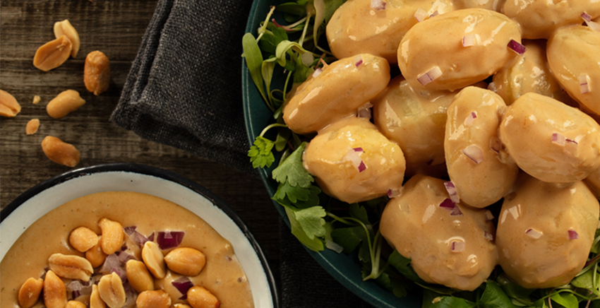 Papas con Salsa de Maní