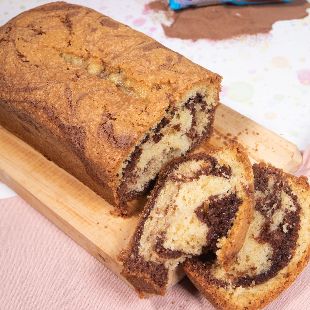 Budín marmolado