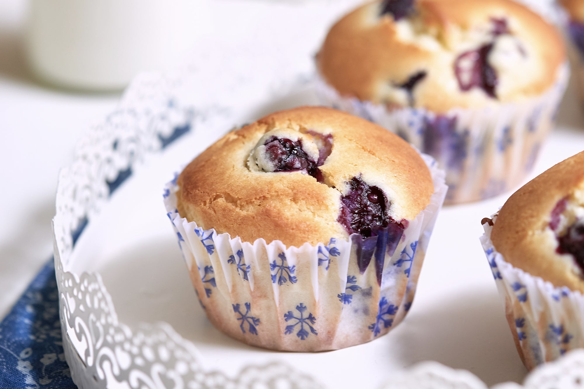 Fragante fenómeno División Receta de muffins de arándanos deliciosos | Recetas Nestlé