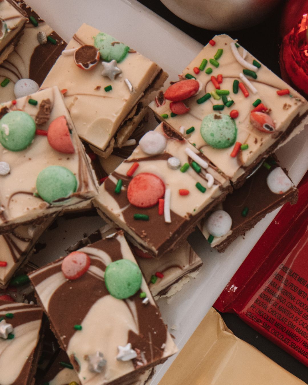 Trocitos Navideños de Chocolate