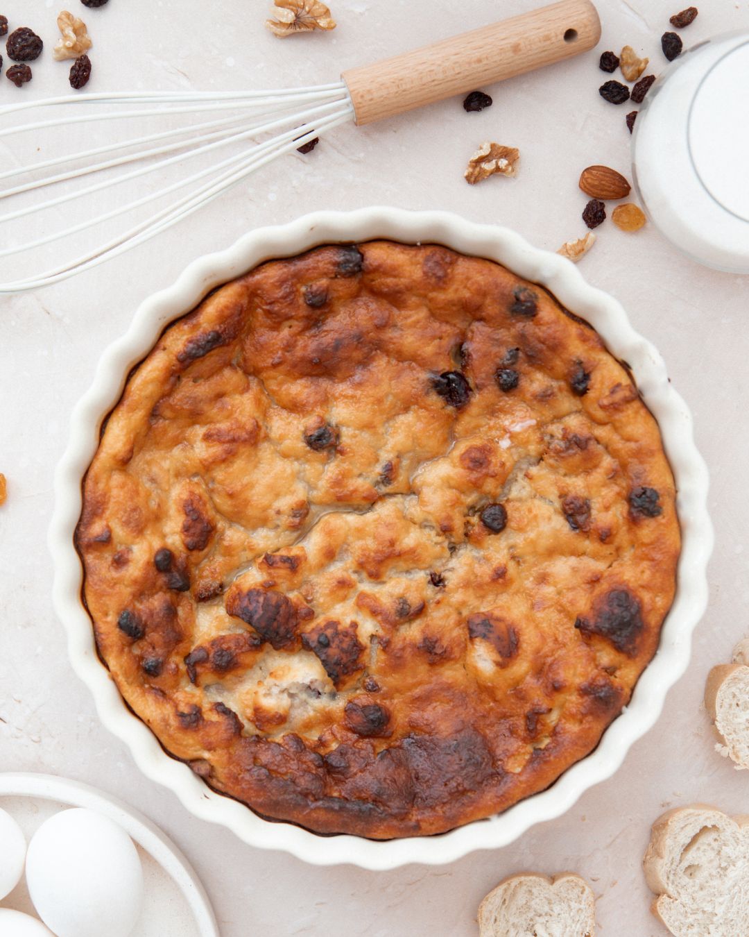 Budín de pan con frutos secos
