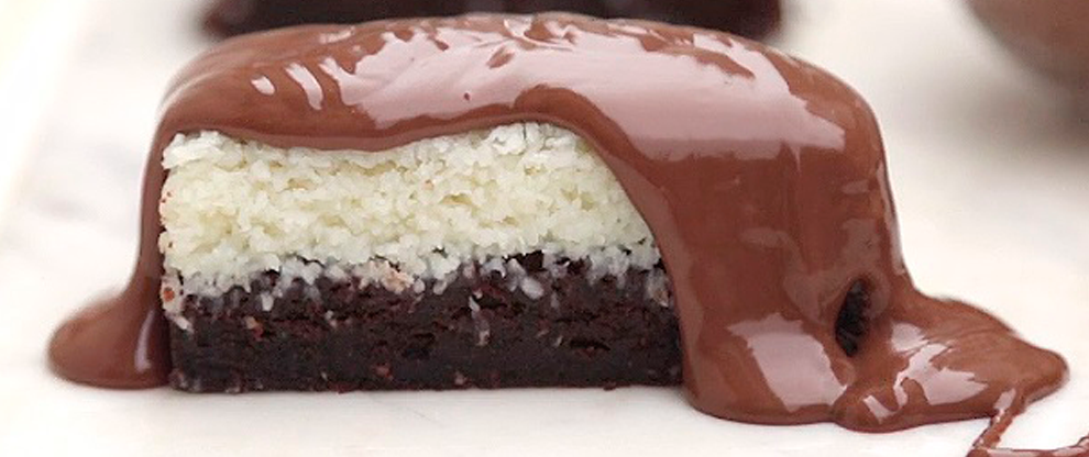 Barritas de coco bañadas en chocolate