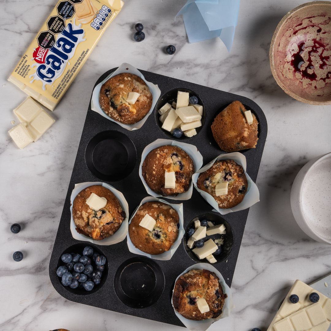 Muffins de arandanos y chocolate blanco