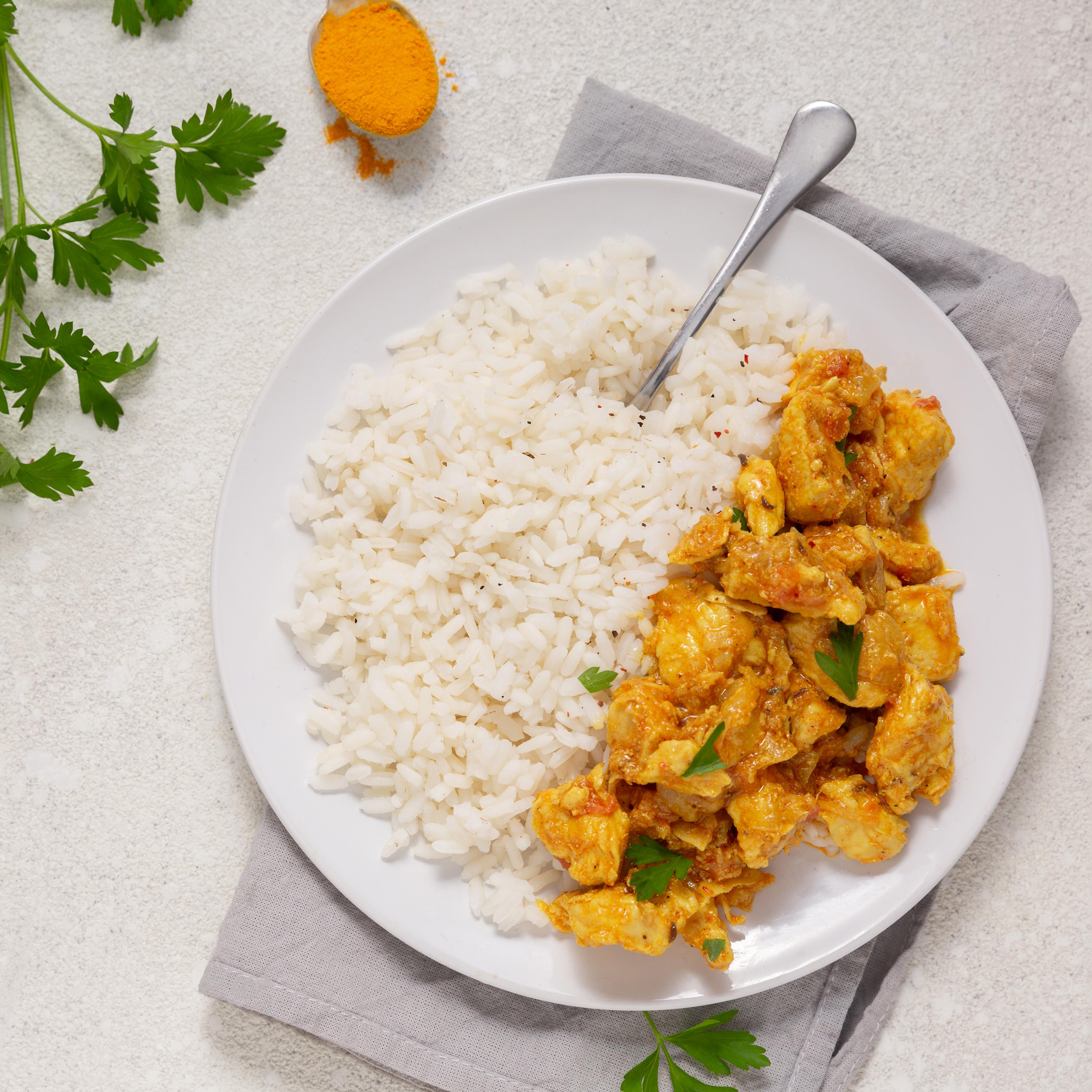 Pollo salteado con Ananá y Leche de Coco