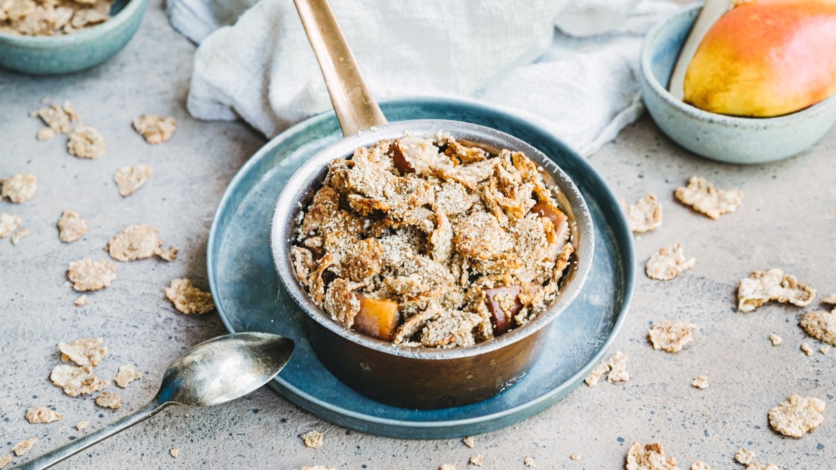 Crumble de pera y cereales integrales