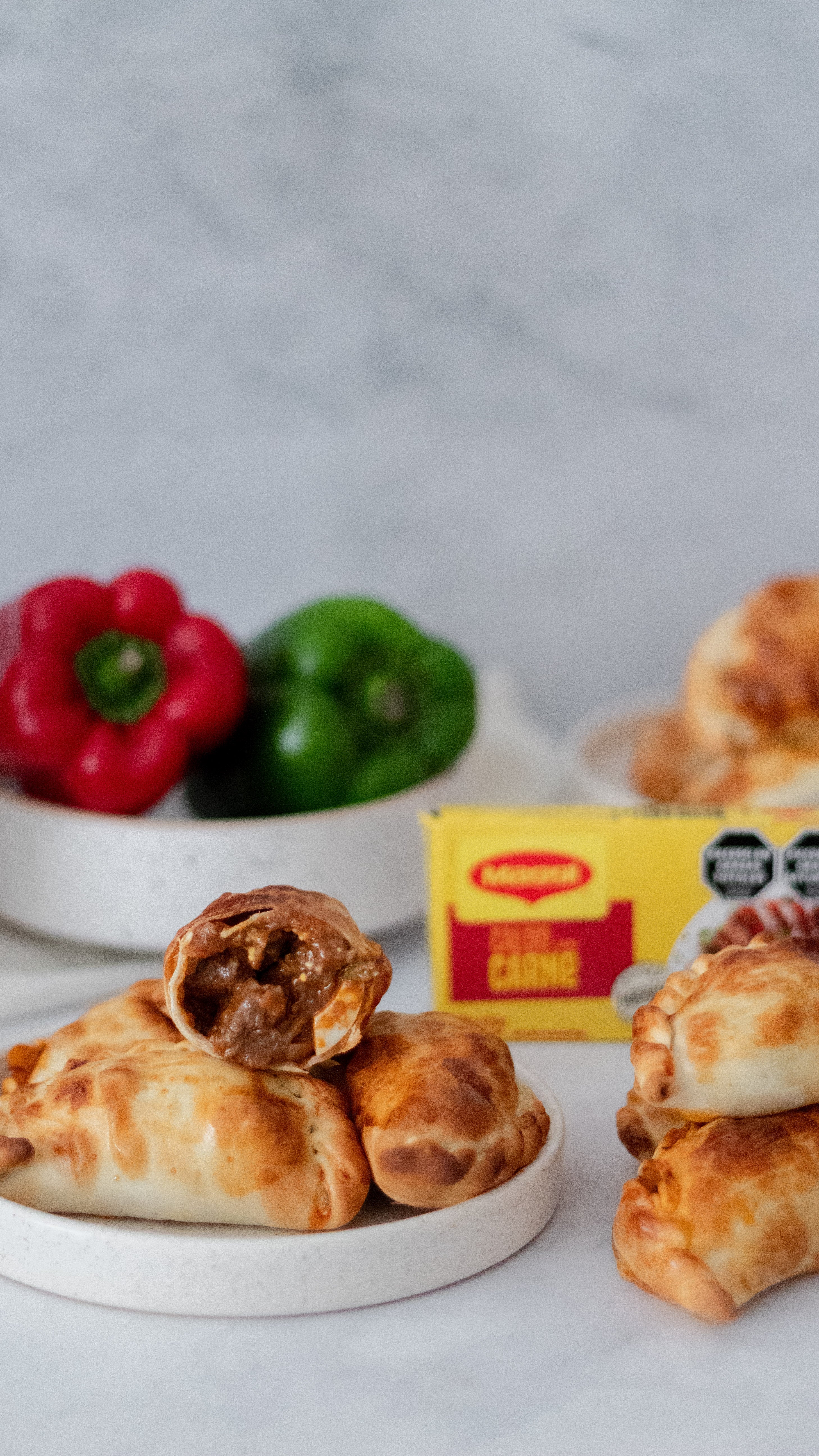 Empanadas de carne cortada a cuchillo