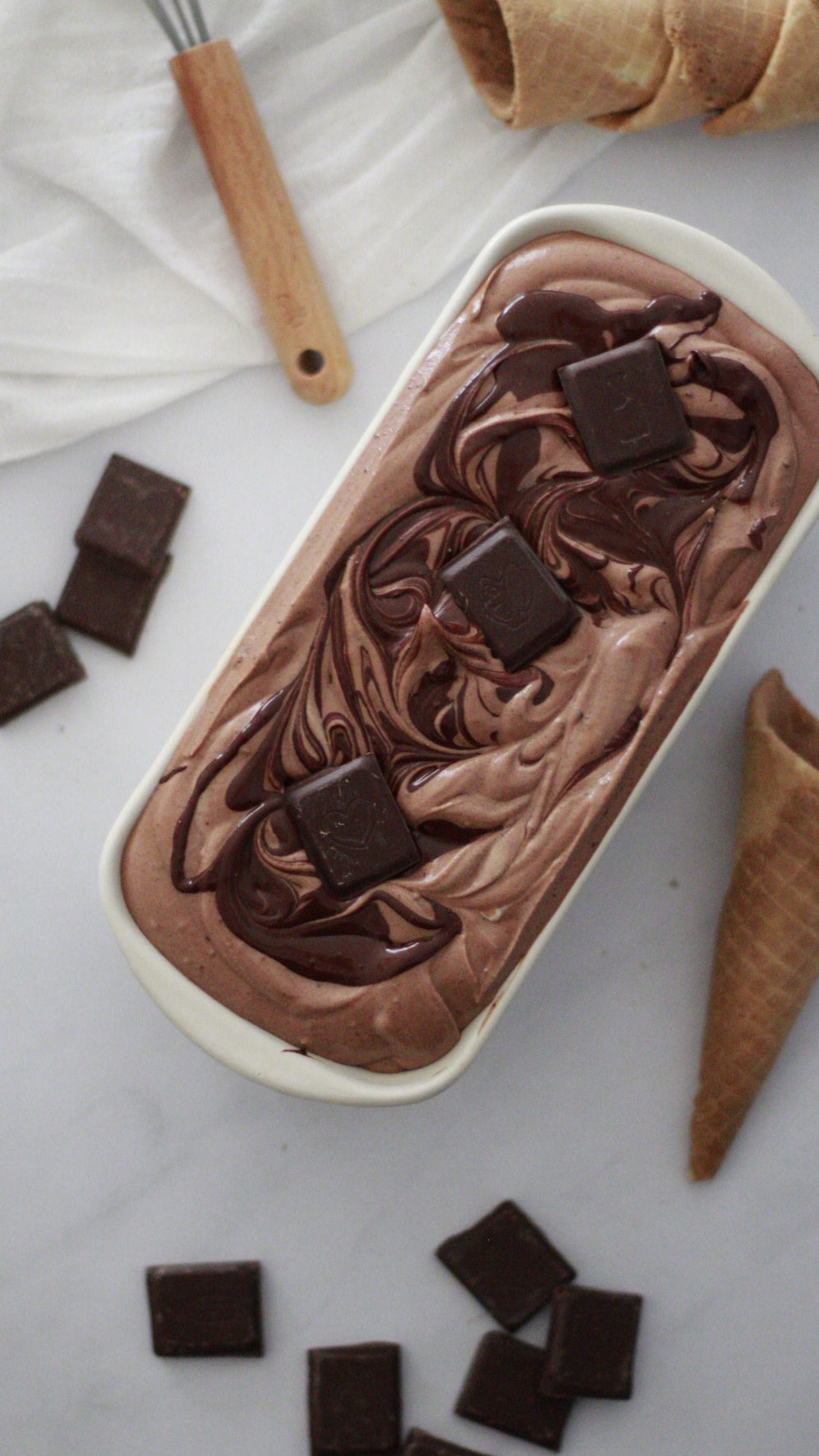 Helado de Chocolate Suizo