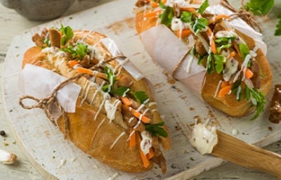 Un bahn mi, típico de la comida de Vietnam.