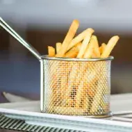 Receta de hamburguesa con papas fritas en airfryer 