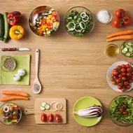 Una variedad de alimentos que contienen una cantidad considerable de macronutrientes