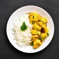 Recetas fáciles con pocos ingredientes, un almuerzo fácil en la mesa 