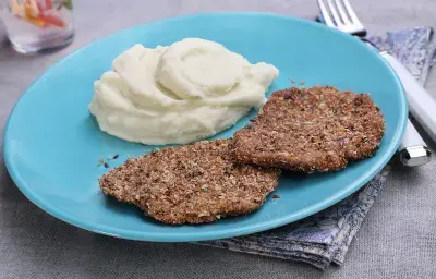 MILANESAS DE PECETO CON PURE MILANESAS DE PECETO CON PURE