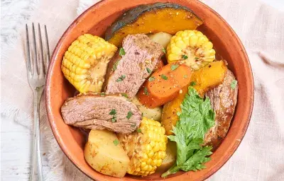 Puchero jugoso Puchero jugoso