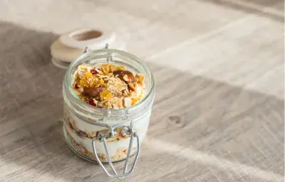 Yogur con granola casera