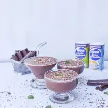 Mousse de chocolate con avellanas by Constanza Berrino