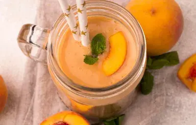 Mocktail de durazno Mocktail de durazno