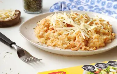 Pollo con arroz Pollo con arroz