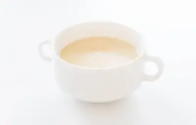 Sopa de Chocolate Blanco Sopa de Chocolate Blanco