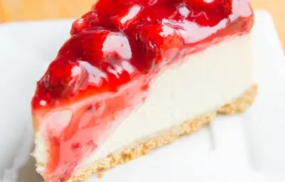 Tarta de frutilla y crema pastelera