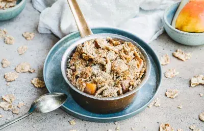 FITNESS PEAR AND WHOLEGRAIN CRUMBLE FITNESS PEAR AND WHOLEGRAIN CRUMBLE