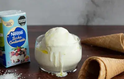Helado de vainilla, Oliva y Sal Helado de vainilla, Oliva y Sal