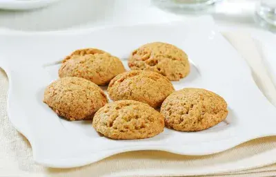 Receta fácil y rápida de galletas de coco y semillas de chía Receta fácil y rápida de galletas de coco y semillas de chía