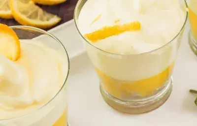 Postre en capas de limón