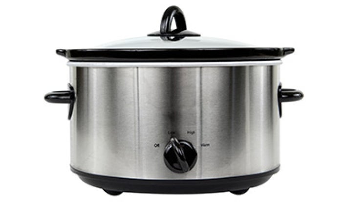 Una olla de cocción lenta. Una olla de cocción lenta.