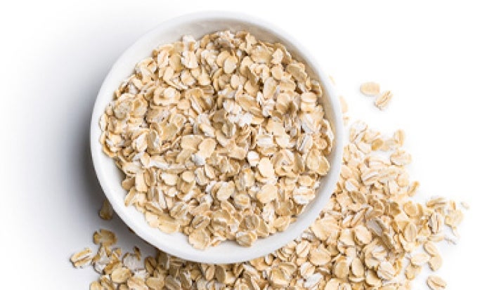 Avena lista para preparar una receta. Avena lista para preparar una receta.