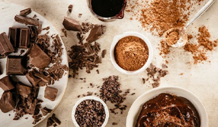 Chocolate en polvo, derretido y tableta, presentaciones para usar en recetas. Chocolate en polvo, derretido y tableta, presentaciones para usar en recetas.