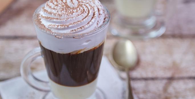 Significativo elefante Escrupuloso Receta café con leche condensada delicioso | Recetas Nestlé