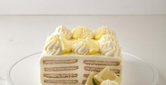 Lemon Cookie Cake