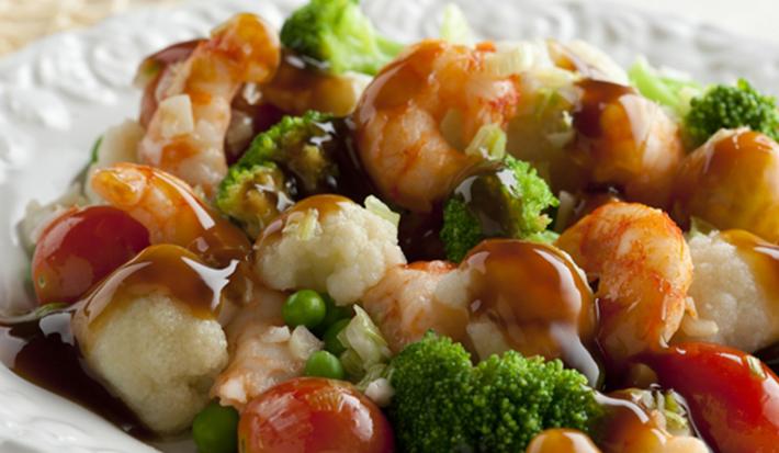 Ensalada del mar y de la huerta
